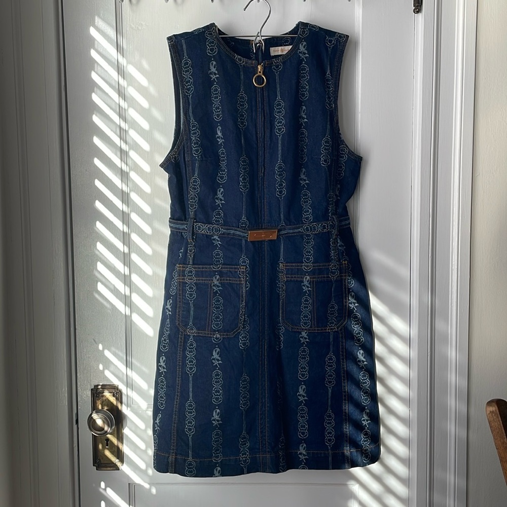 Tory Burch 2010s Printed Denim Jean Shift Dress w/ Belt & Brass Hardware Sz 10
